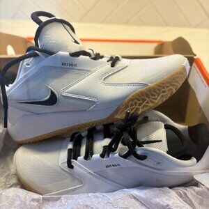 Nike Hyperace 3 Women's Lace-Up Volleyball Shoes Women's Size 8